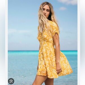 Billabong Twirl Twist Mini Dress Yellow Women's Teen Small Summer Button Front